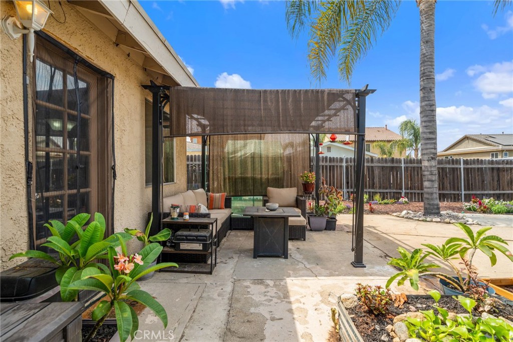 1159 Sapphire Avenue