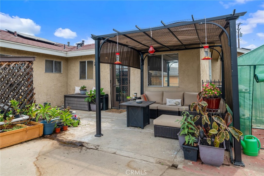 1159 Sapphire Avenue