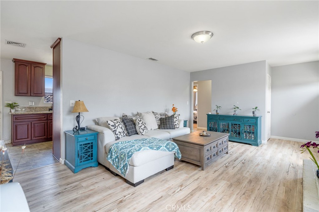 1159 Sapphire Avenue