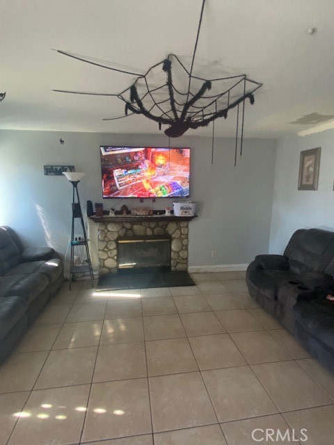 1167 W Cornell Street