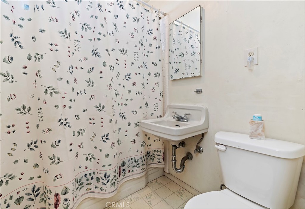 7448 Olive Tree Lane