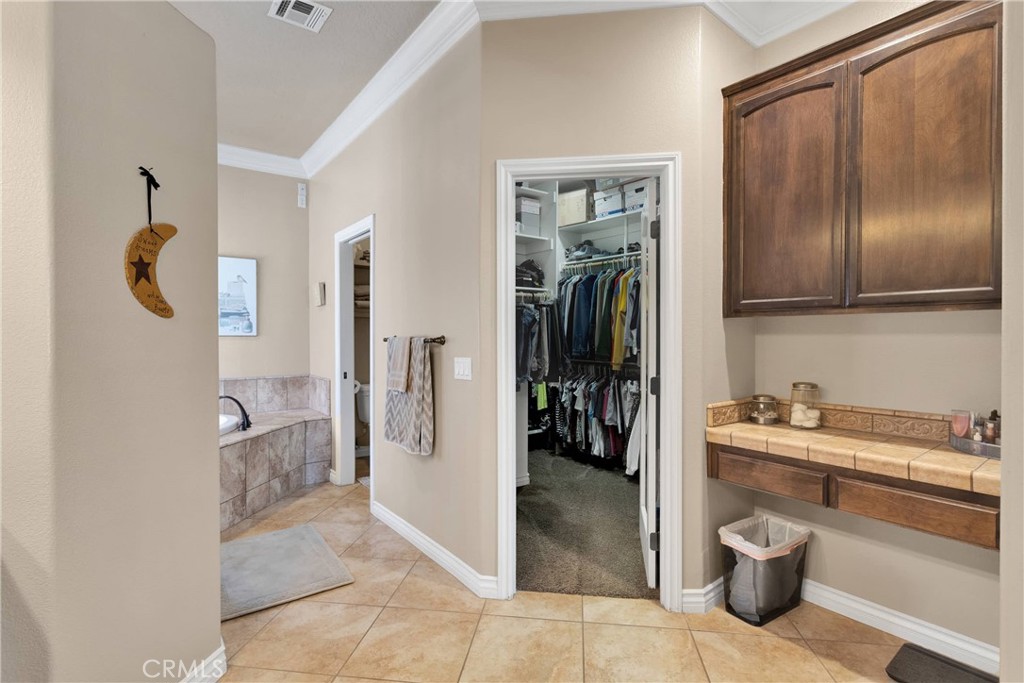 14927 Tournament Drive