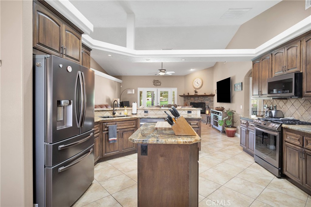 14927 Tournament Drive