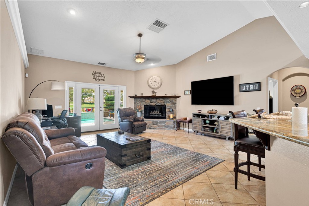 14927 Tournament Drive