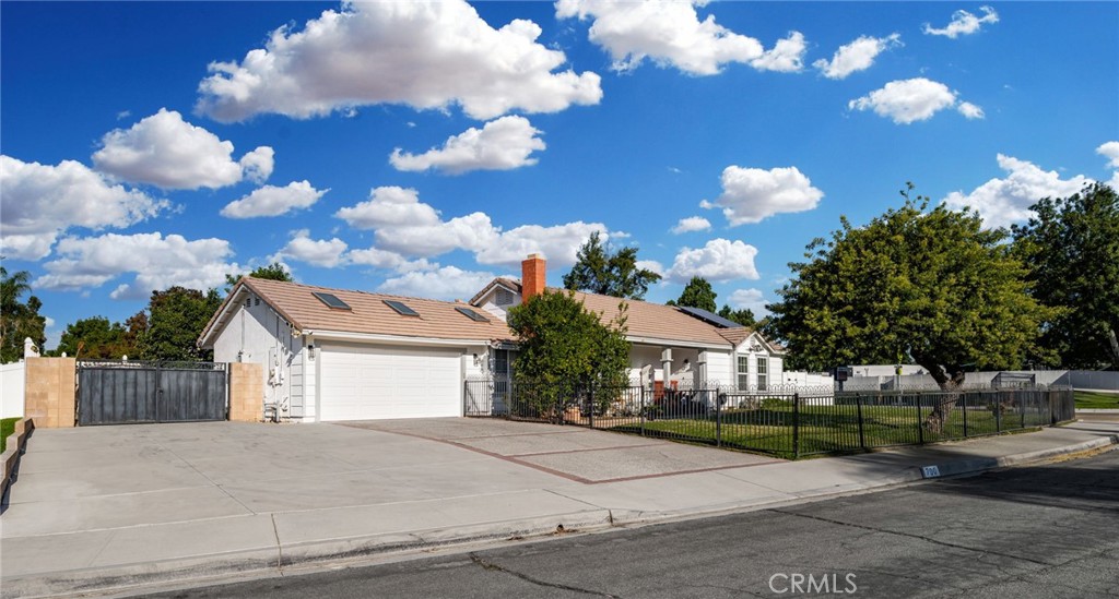 790 N Glenwood Avenue