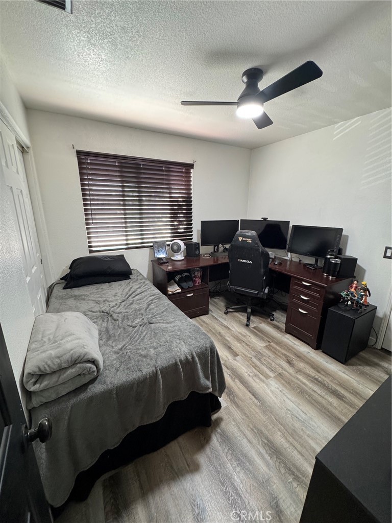 5392 Bullpen Drive