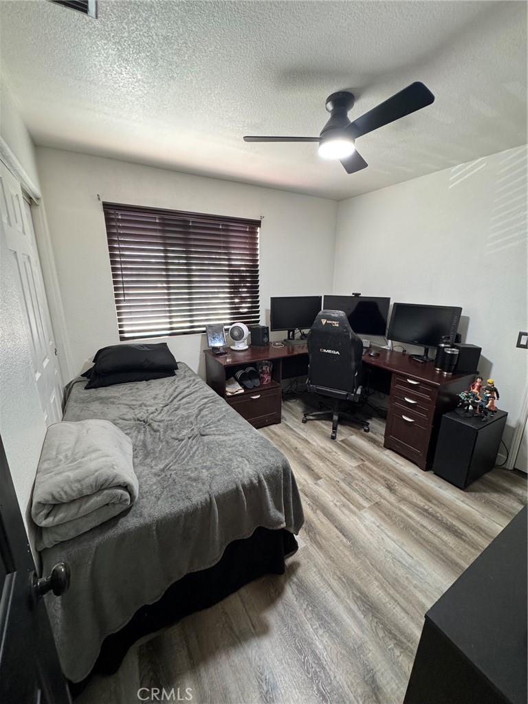5392 Bullpen Drive