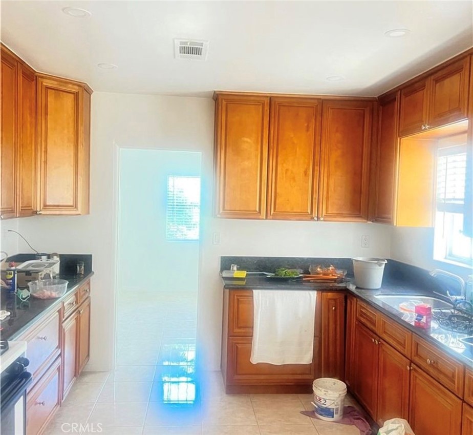 1324 Milton