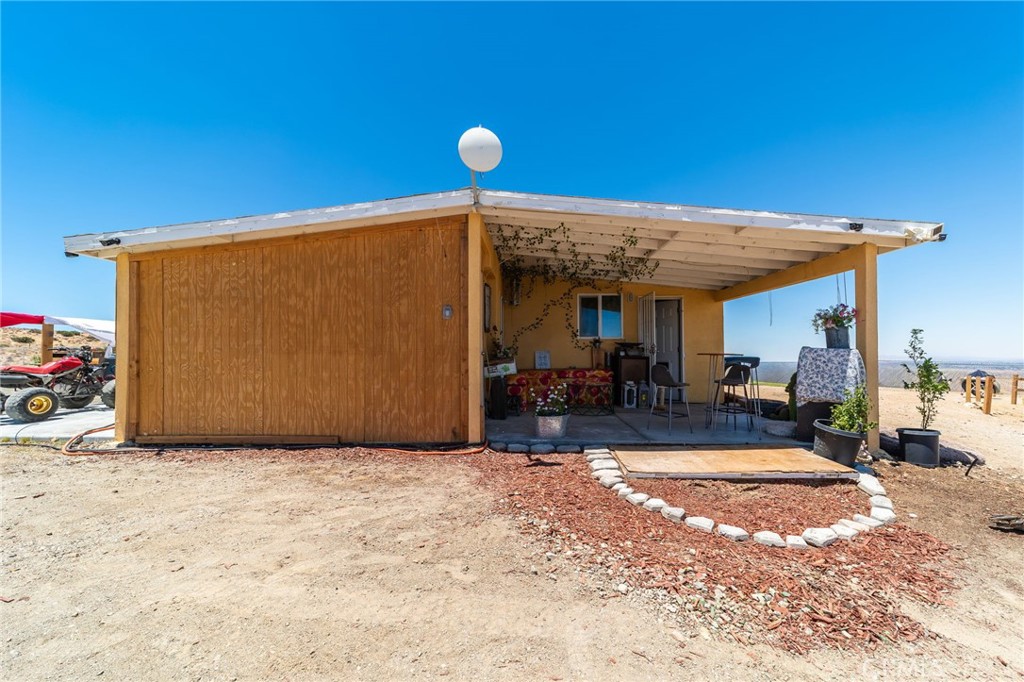 25333 Valley View