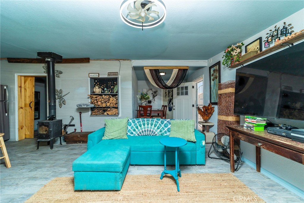 25333 Valley View