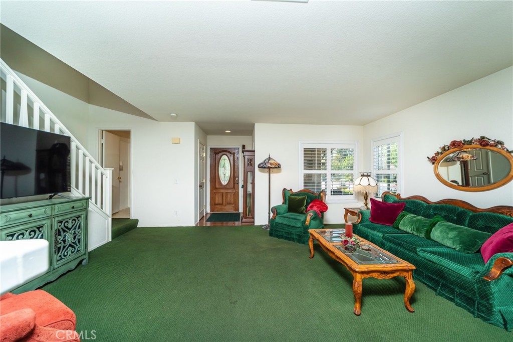 11433 Mountain View