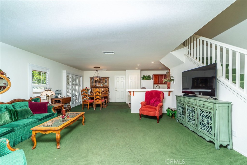 11433 Mountain View