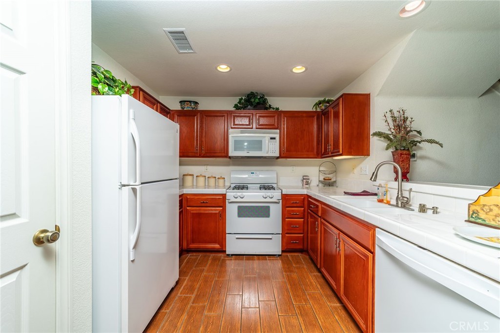 11433 Mountain View