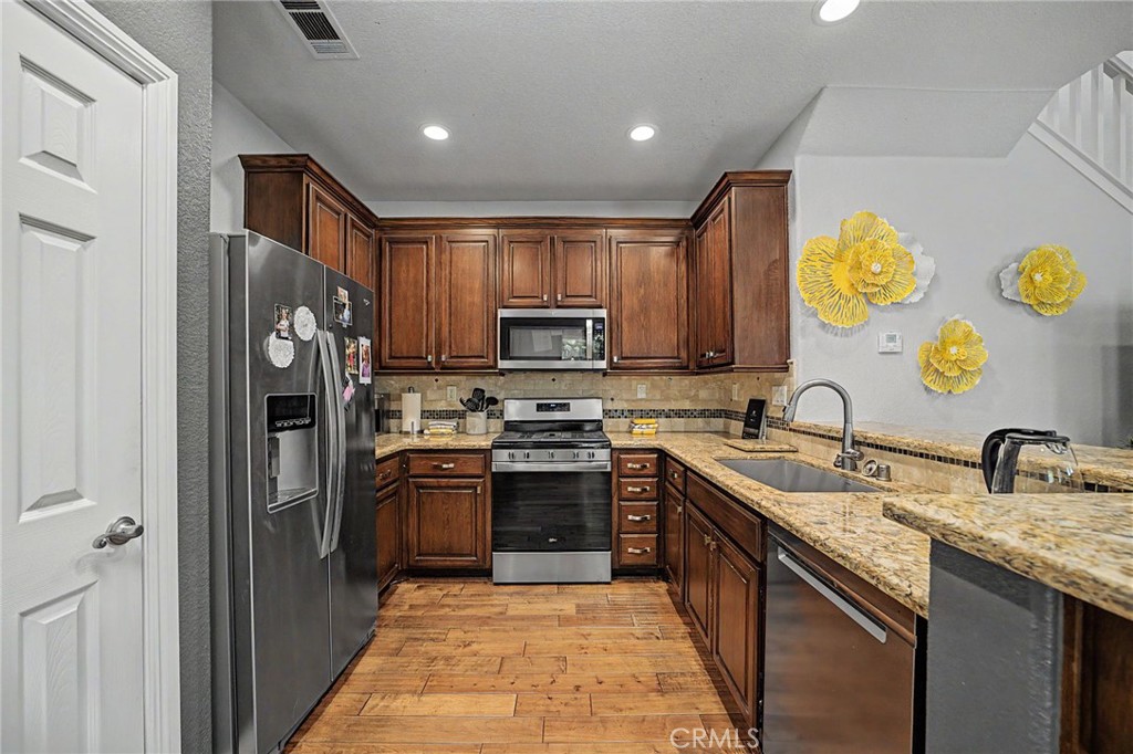11433 Mountain View