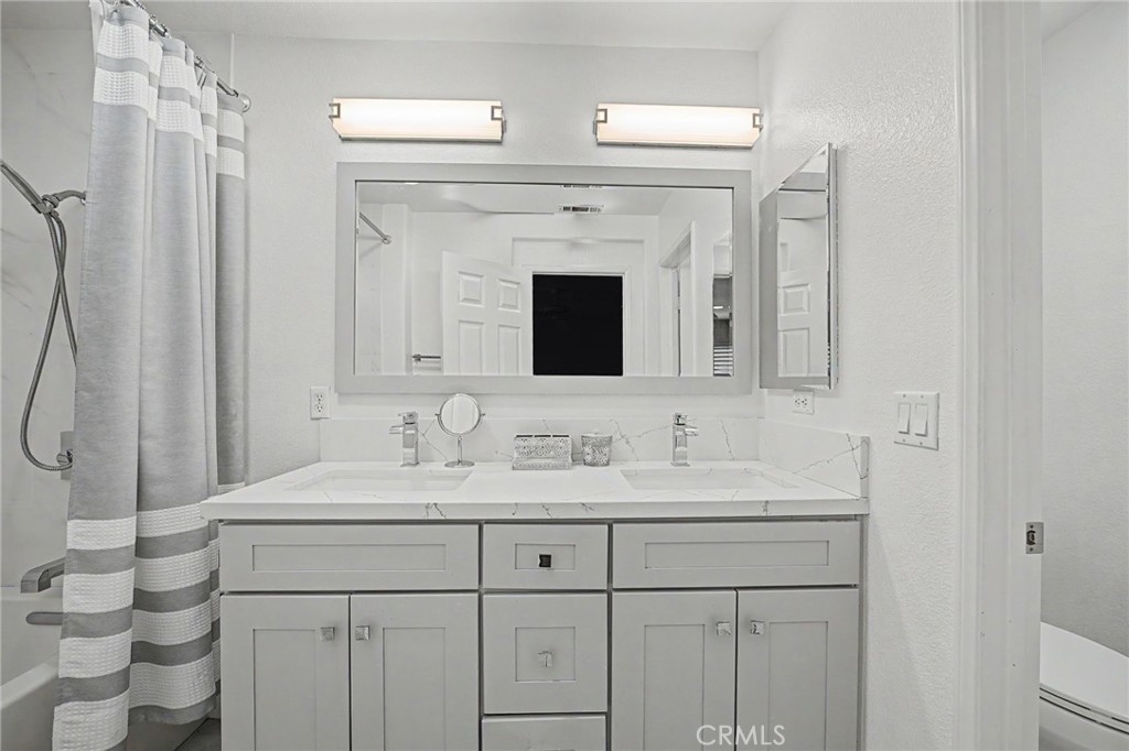 11433 Mountain View