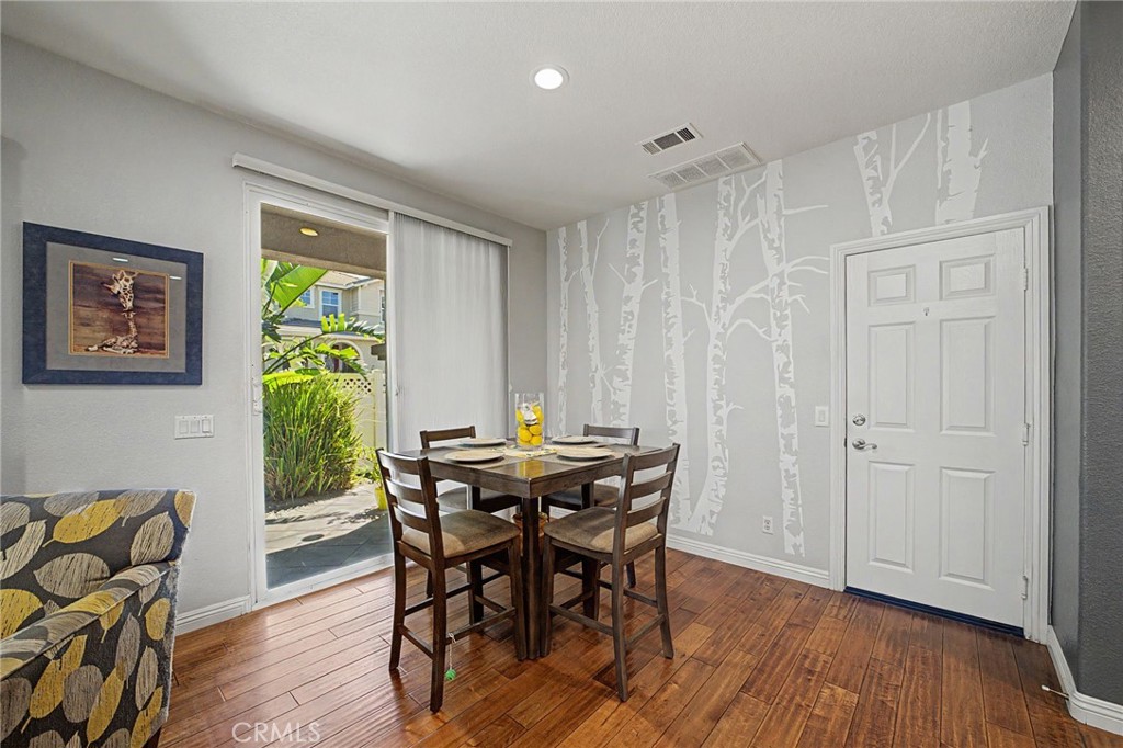 11433 Mountain View