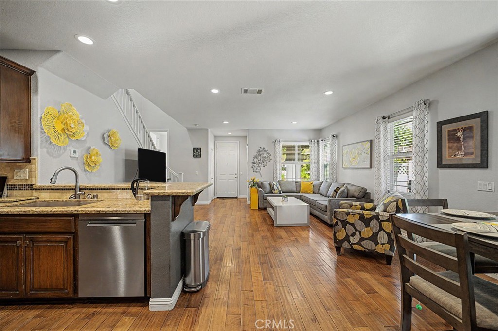 11433 Mountain View
