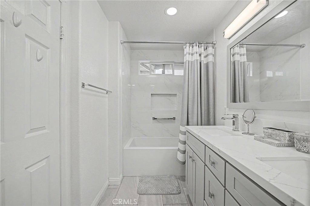 11433 Mountain View