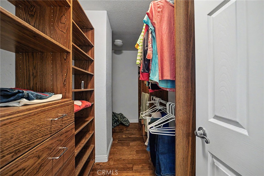 11433 Mountain View