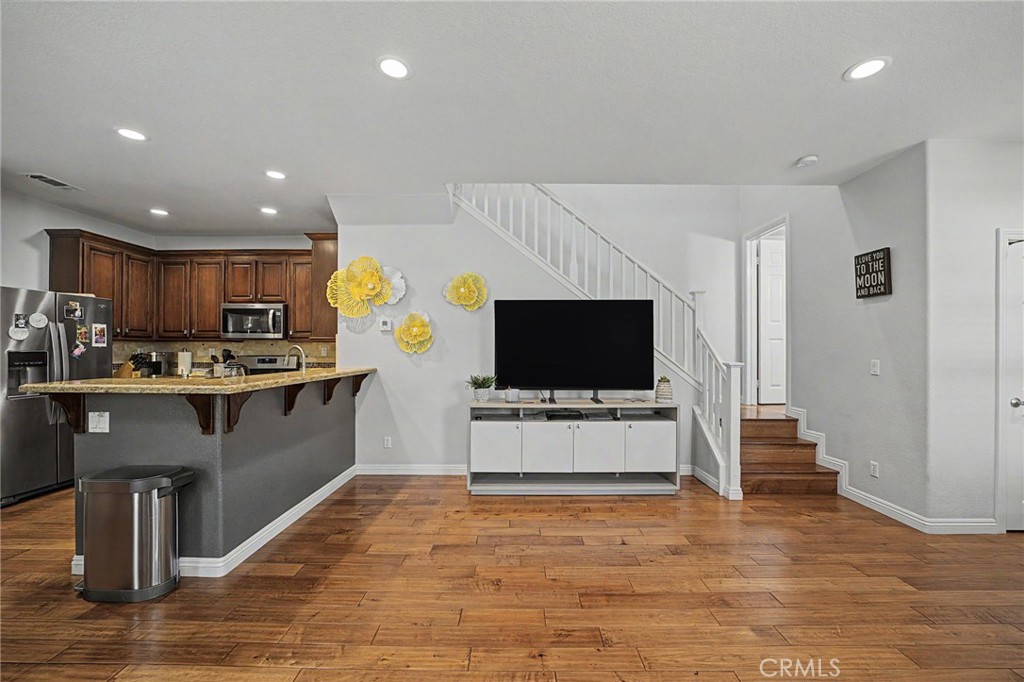 11433 Mountain View