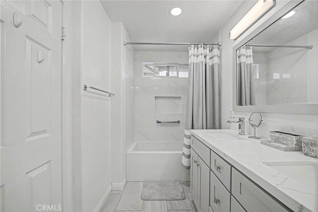 11433 Mountain View