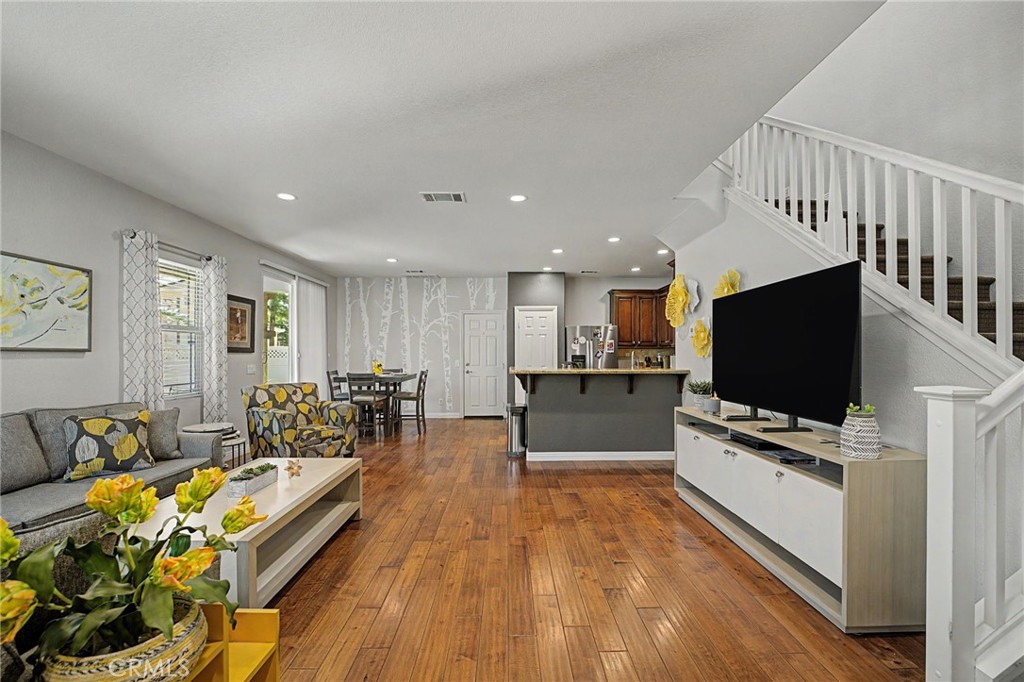 11433 Mountain View