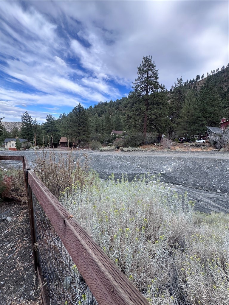 5260 Desert View Lane