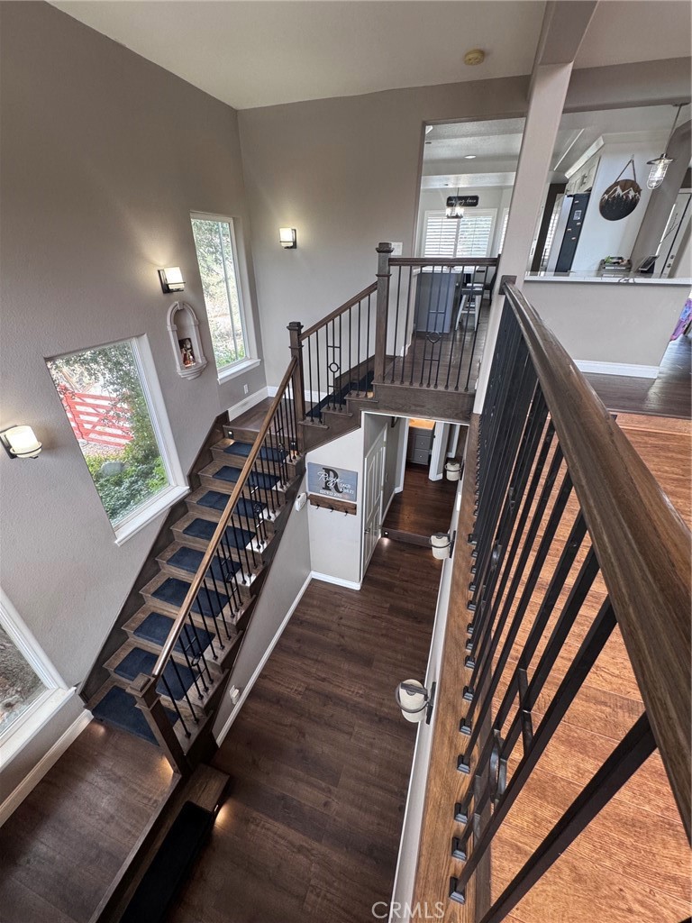5260 Desert View Lane