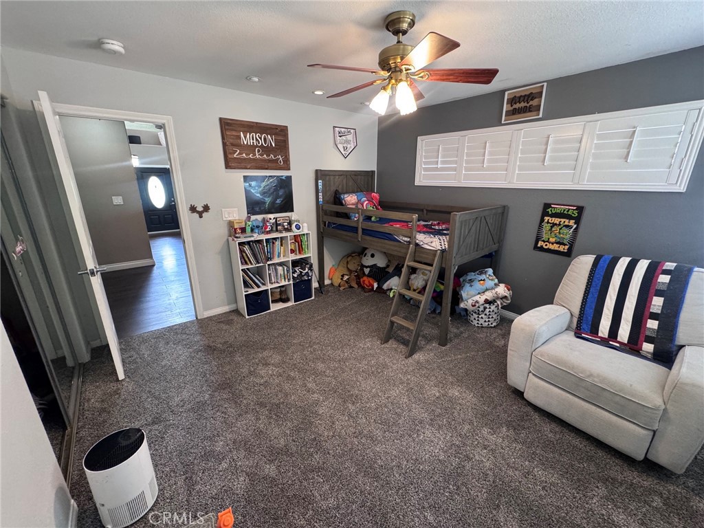 5260 Desert View Lane