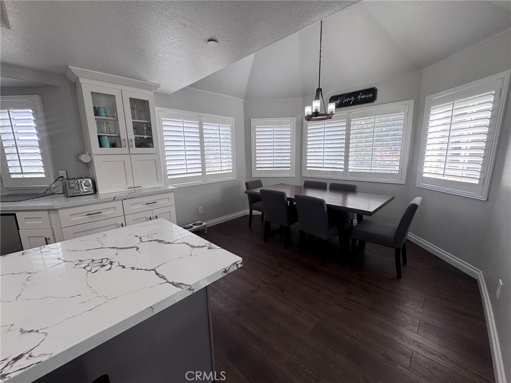 5260 Desert View Lane