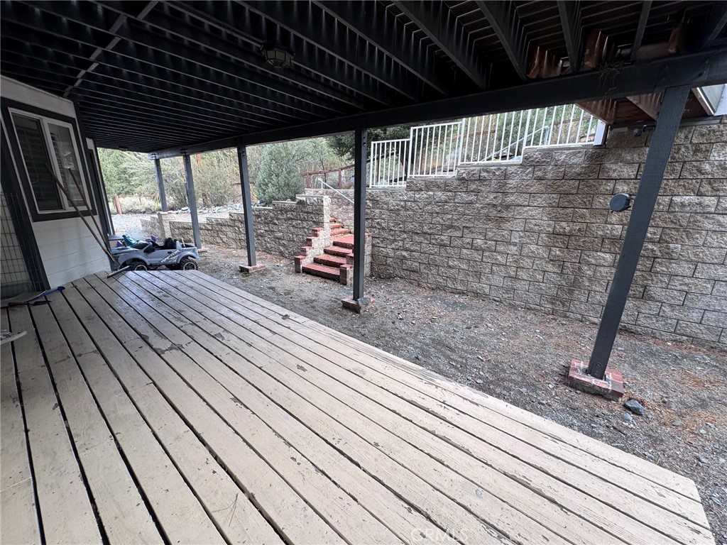 5260 Desert View Lane