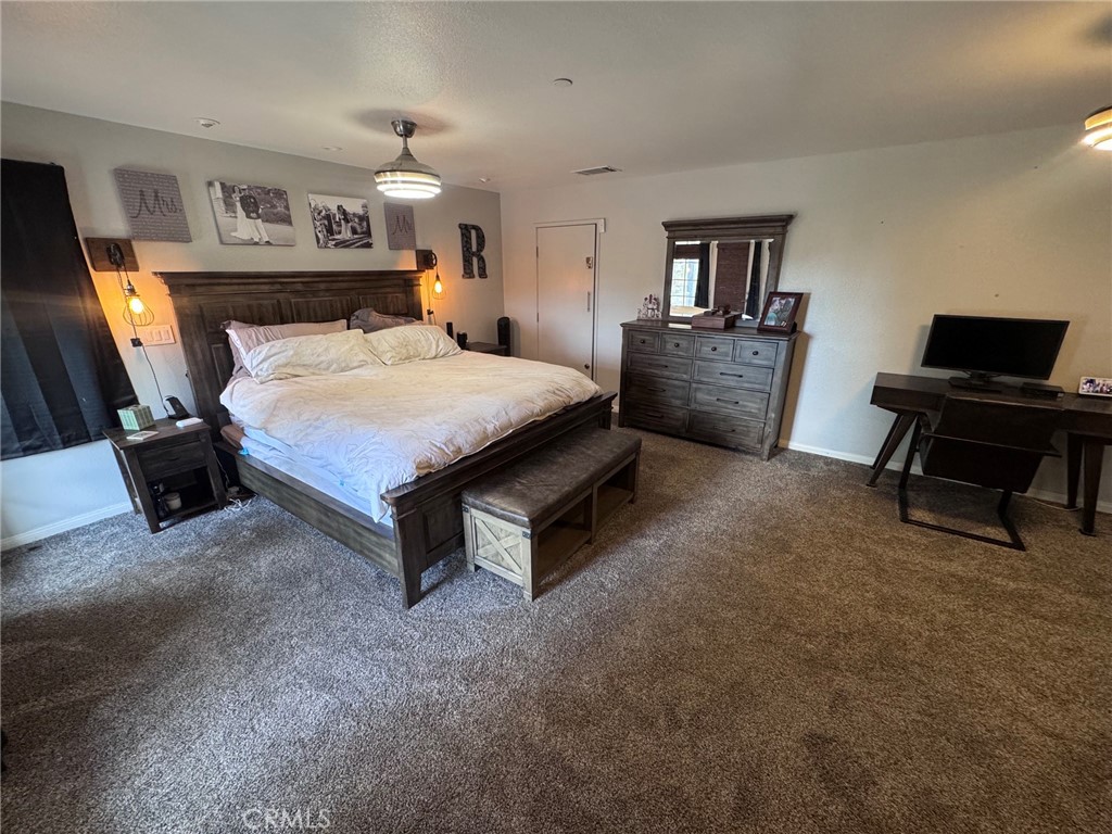 5260 Desert View Lane