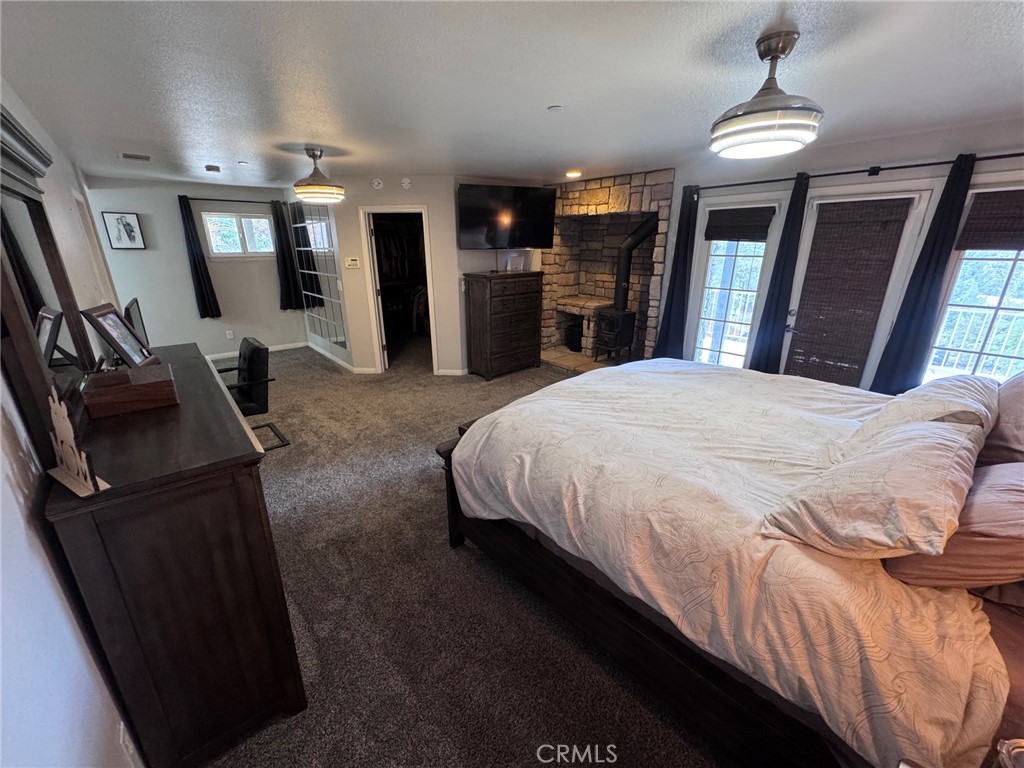 5260 Desert View Lane