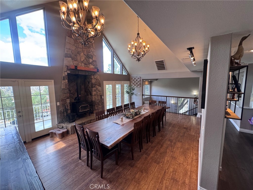 5260 Desert View Lane