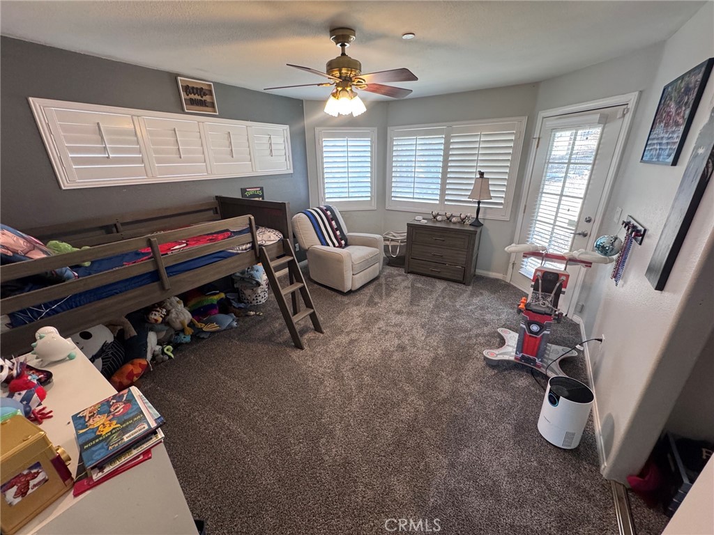 5260 Desert View Lane