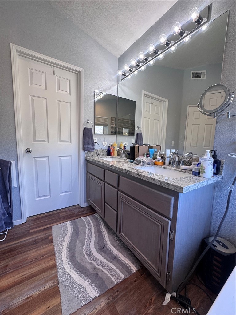 14842 Fox Ridge Drive