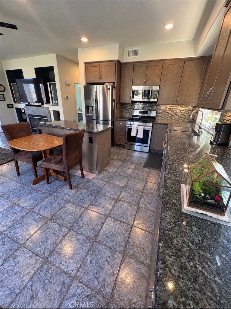 14842 Fox Ridge Drive