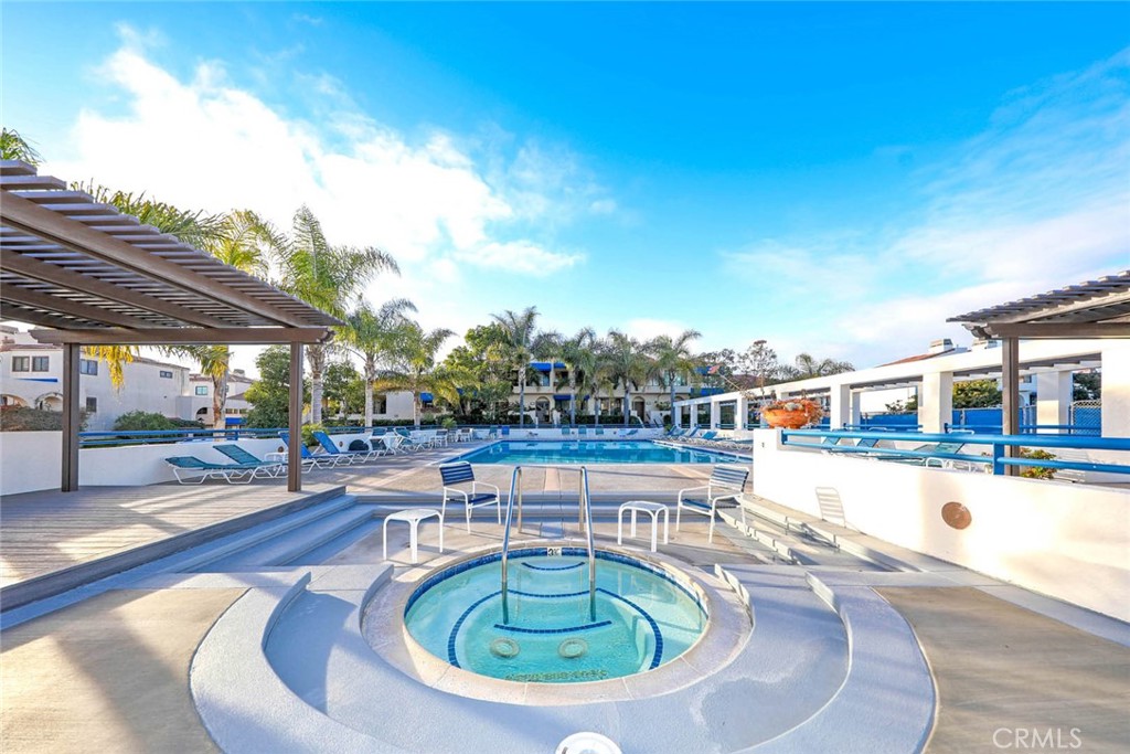 16347 Grenoble Lane 62