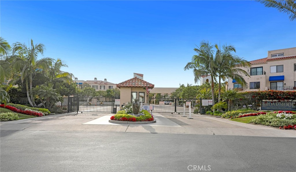 16347 Grenoble Lane 62