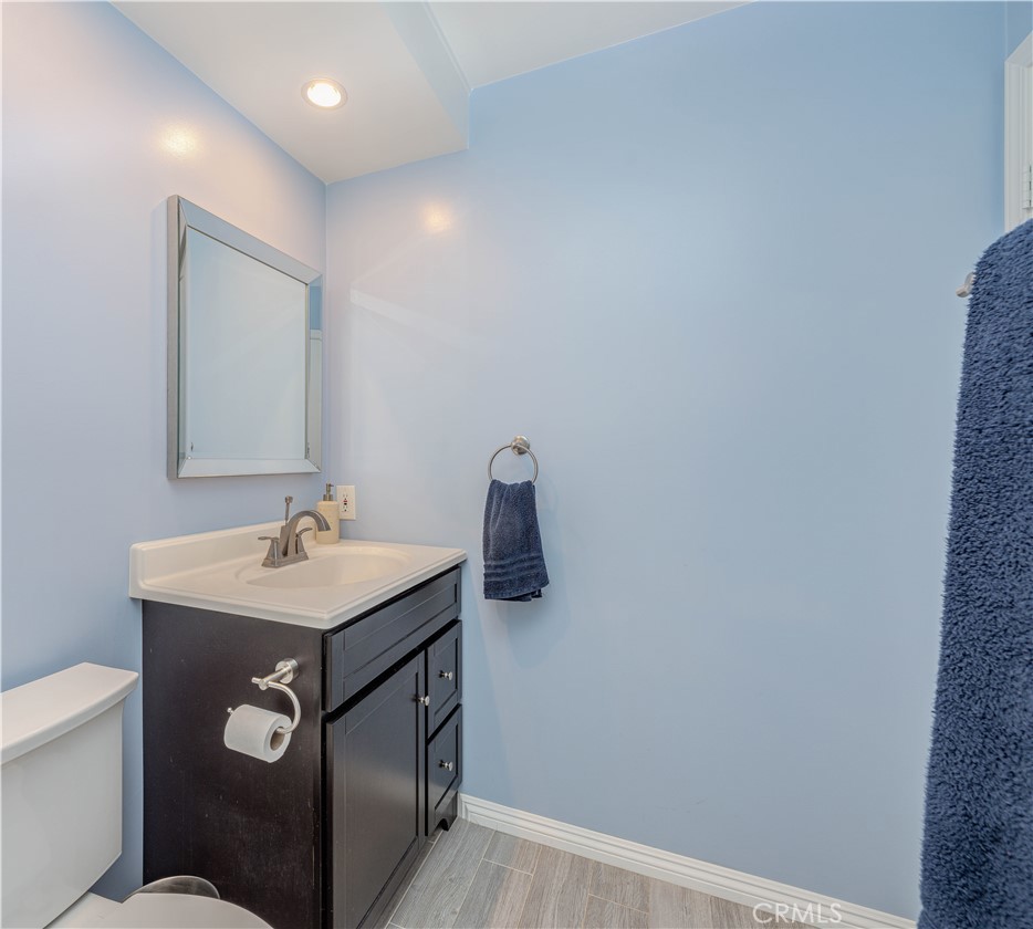 7821 Essex Drive 103