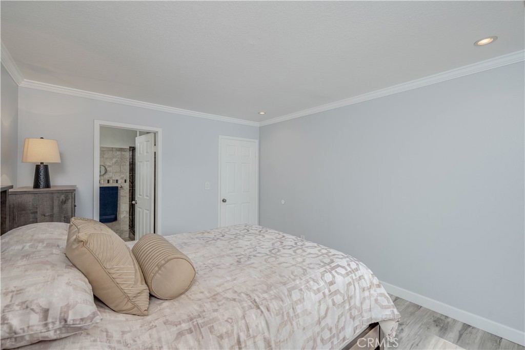 7821 Essex Drive 103