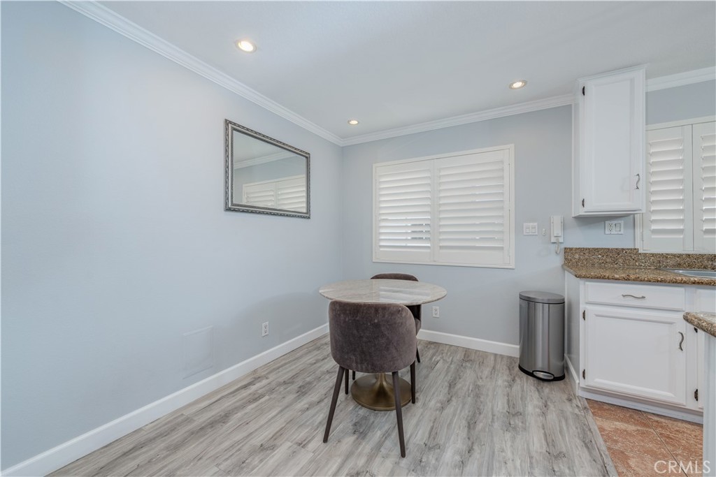 7821 Essex Drive 103