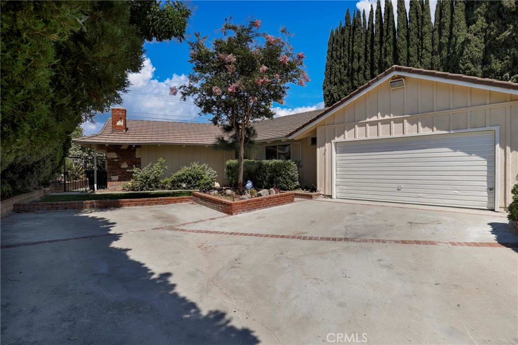 16225 Santa Bianca Drive