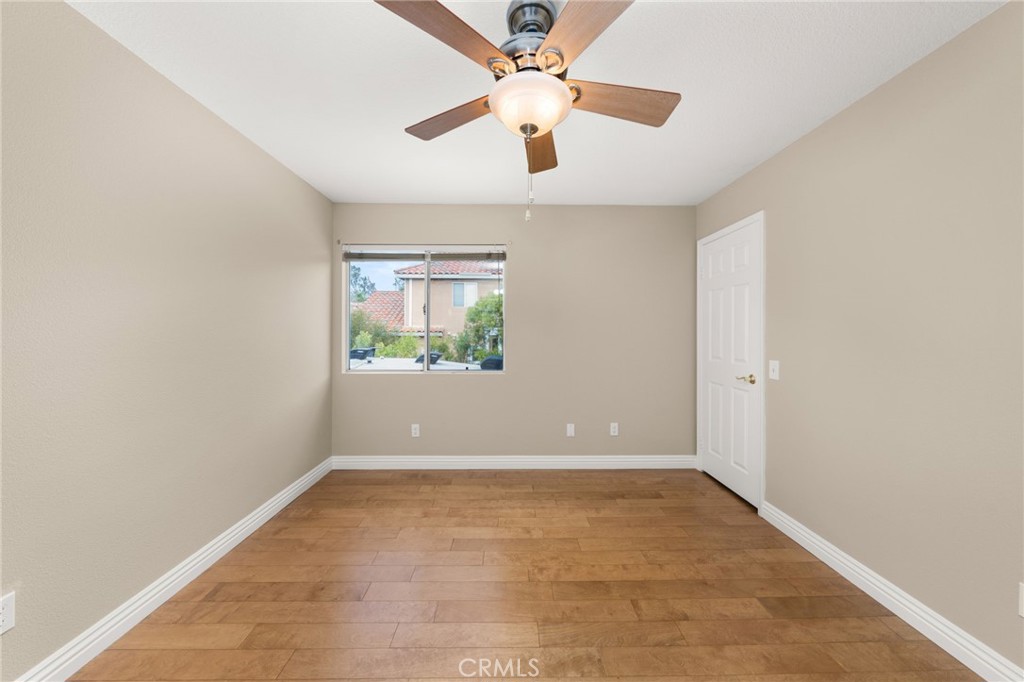 1015 La Salle Circle