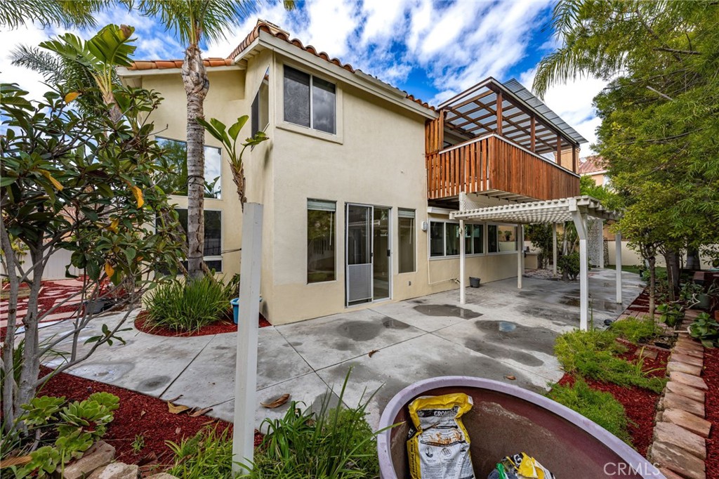 1015 La Salle Circle