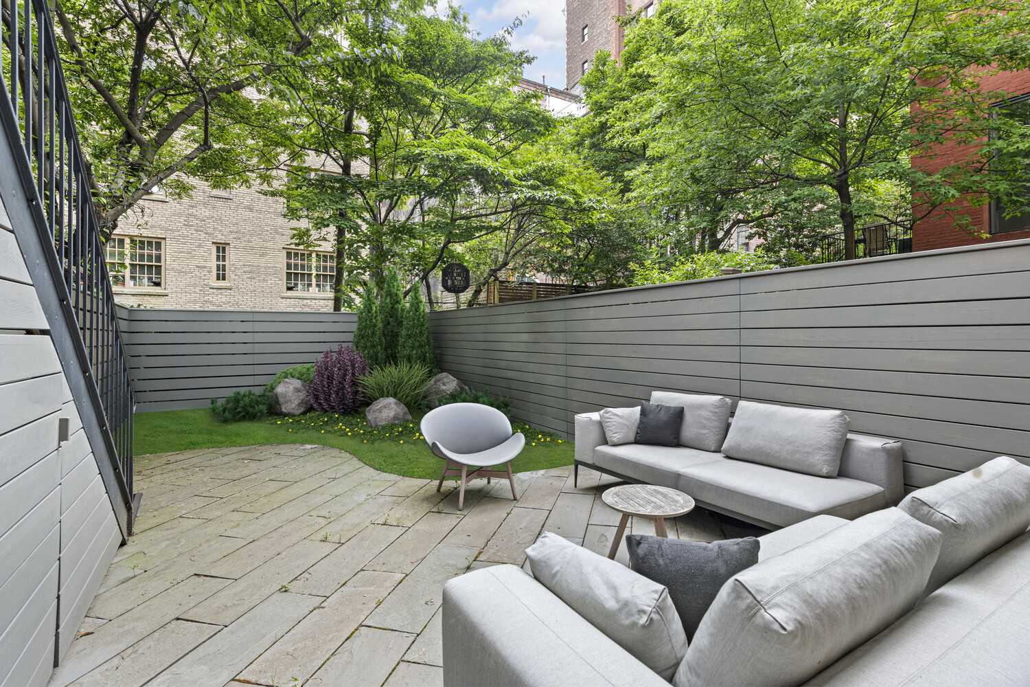 120 W 87TH Street