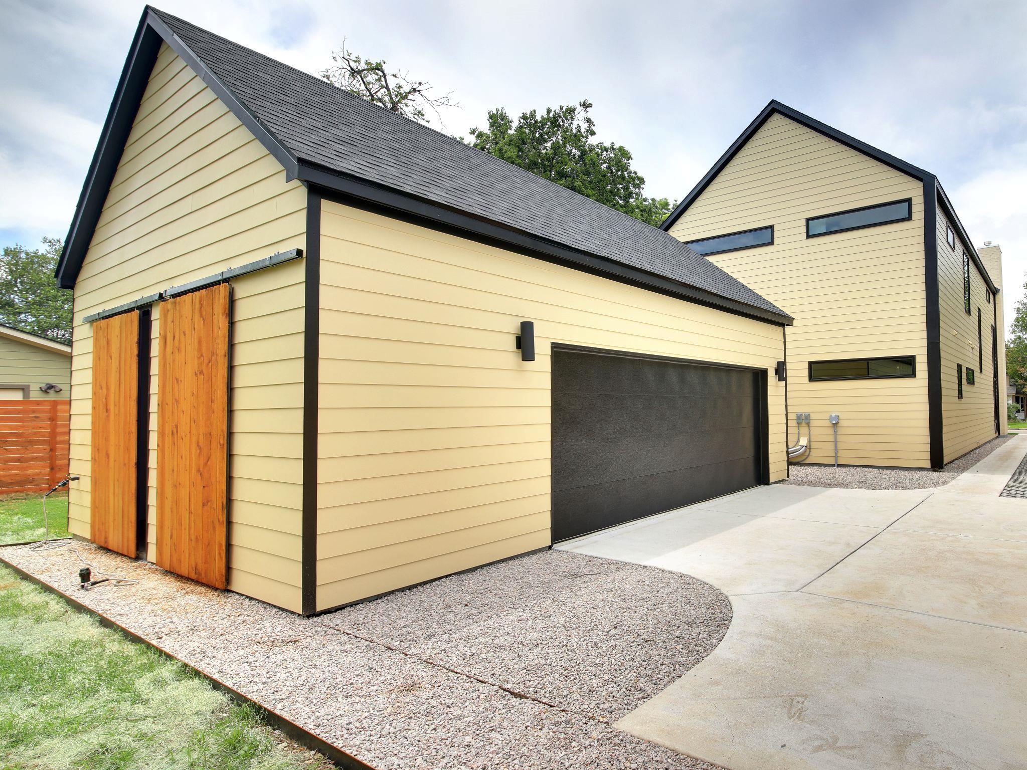 1310 Cullen Ave