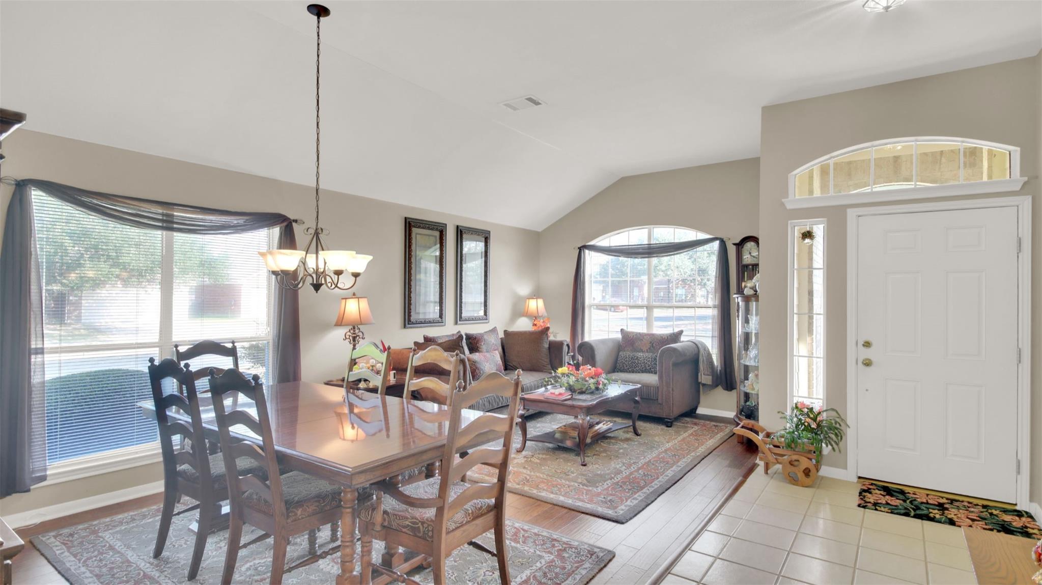 100 Copperwood LOOP, Round Rock