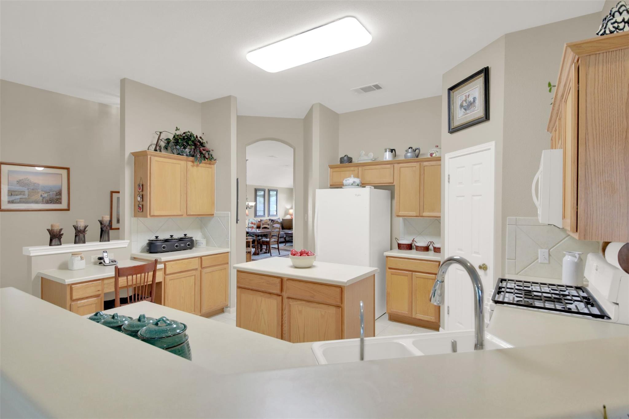 100 Copperwood LOOP, Round Rock