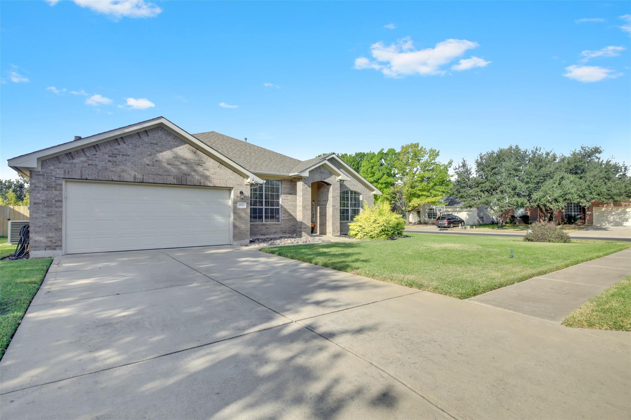 100 Copperwood LOOP, Round Rock